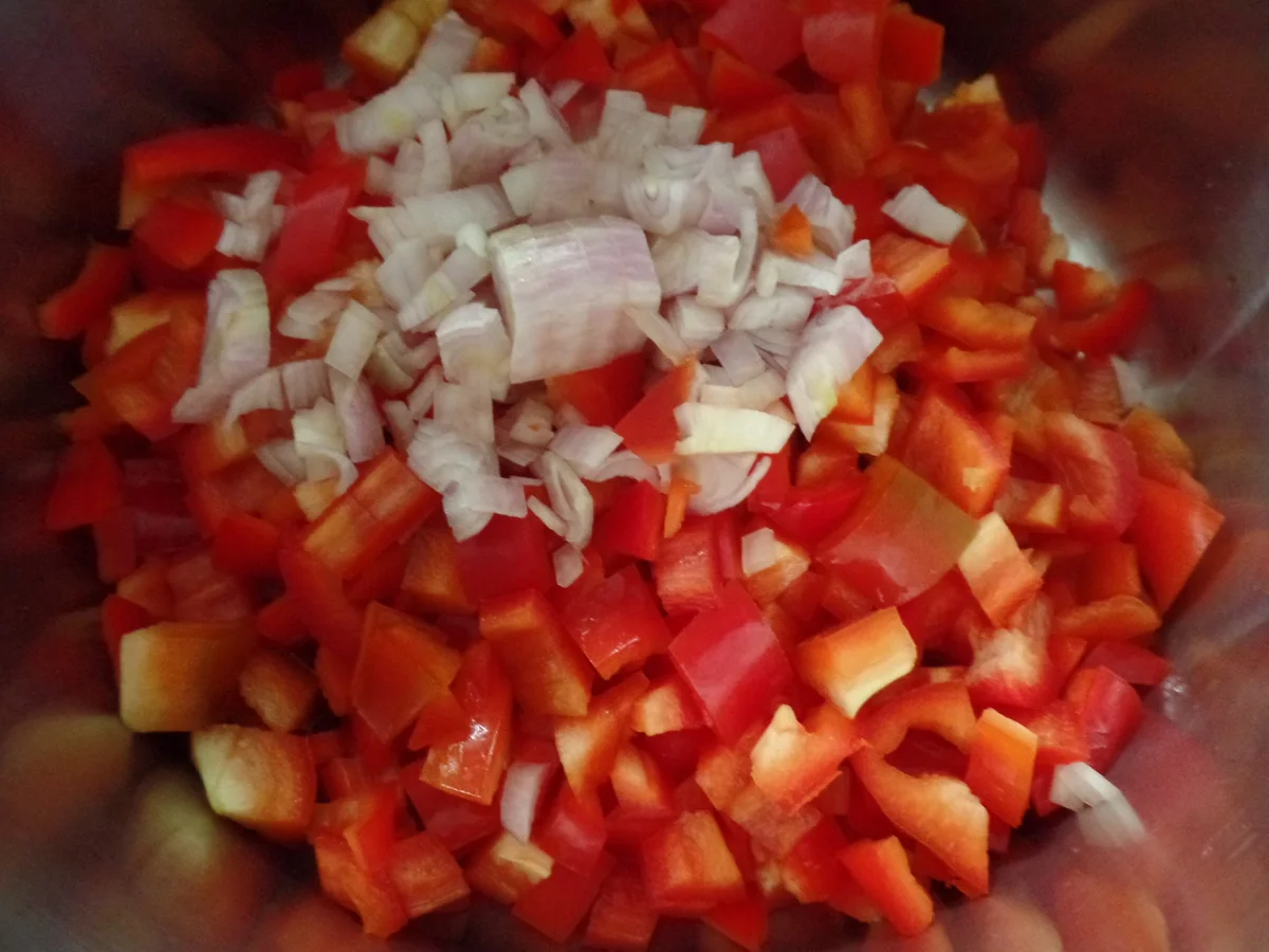 Spaghetti mit Paprikasauce - Rezept - Bild Nr. 13566