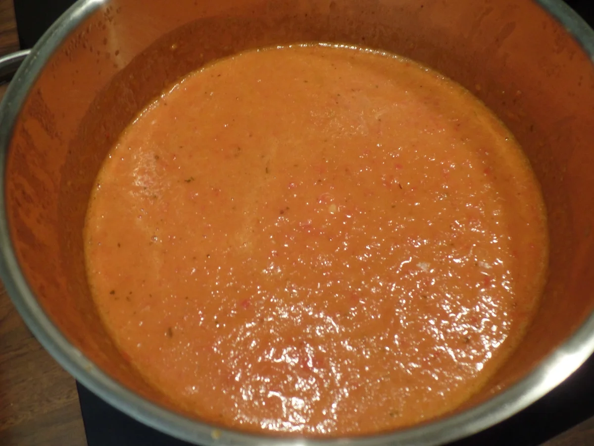 Spaghetti mit Paprikasauce - Rezept - Bild Nr. 13573