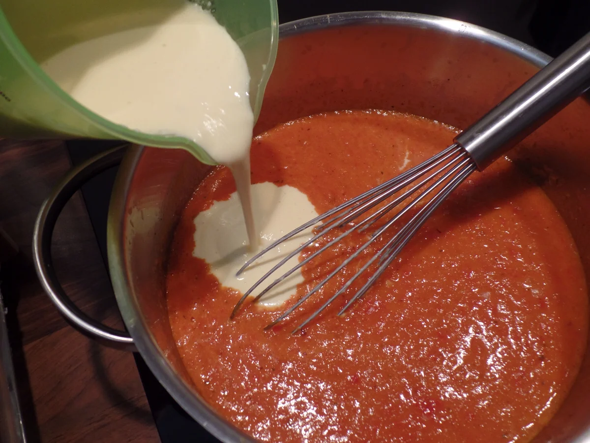 Spaghetti mit Paprikasauce - Rezept - Bild Nr. 13574