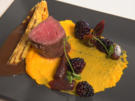 Heimisches Wild auf Gin-Jus, Baumkuchen und Wintergemüse - Rezept - Bild Nr. 2