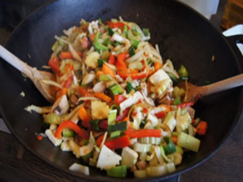 Rezept: Gemüse - Zehnerlei“ - im Wok Bild Nr. 22 Gemüse - Zehnerlei“ - im Wok - Rezept - Bild Nr. 22