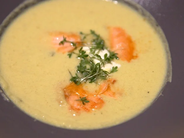 Rezept: Gurkensuppe und Lachs Bild Nr. 2 Gurkensuppe und Lachs - Rezept - Bild Nr. 2