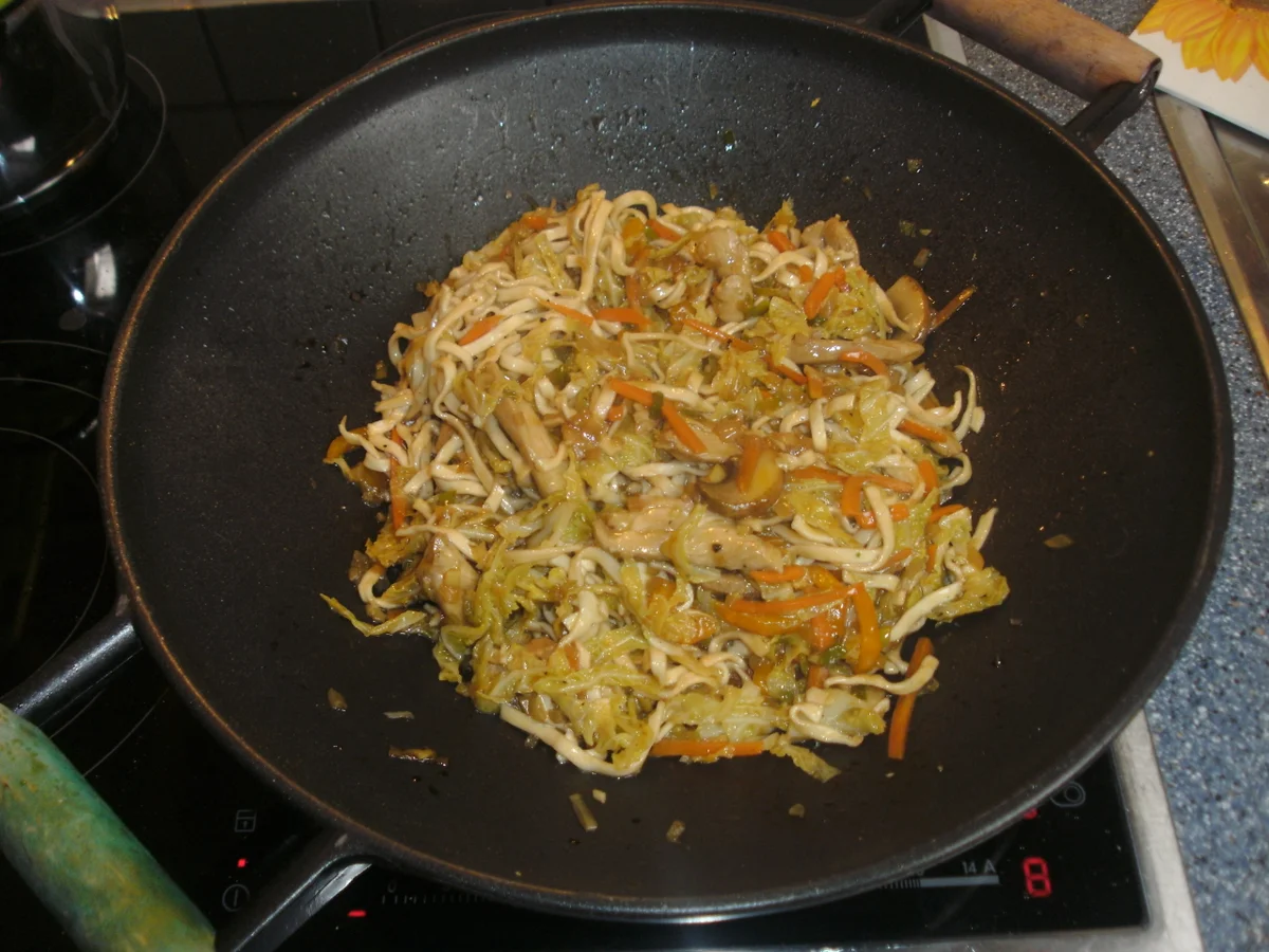 Gemüsenudeln mit Hühnerfilet - Rezept - Bild Nr. 8