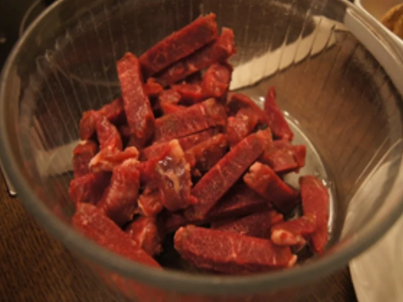 Steakhüfte mit-Babyspinat und Champignons im Wok und Pellkartoffel-Drillingen - Rezept - Bild Nr. 5