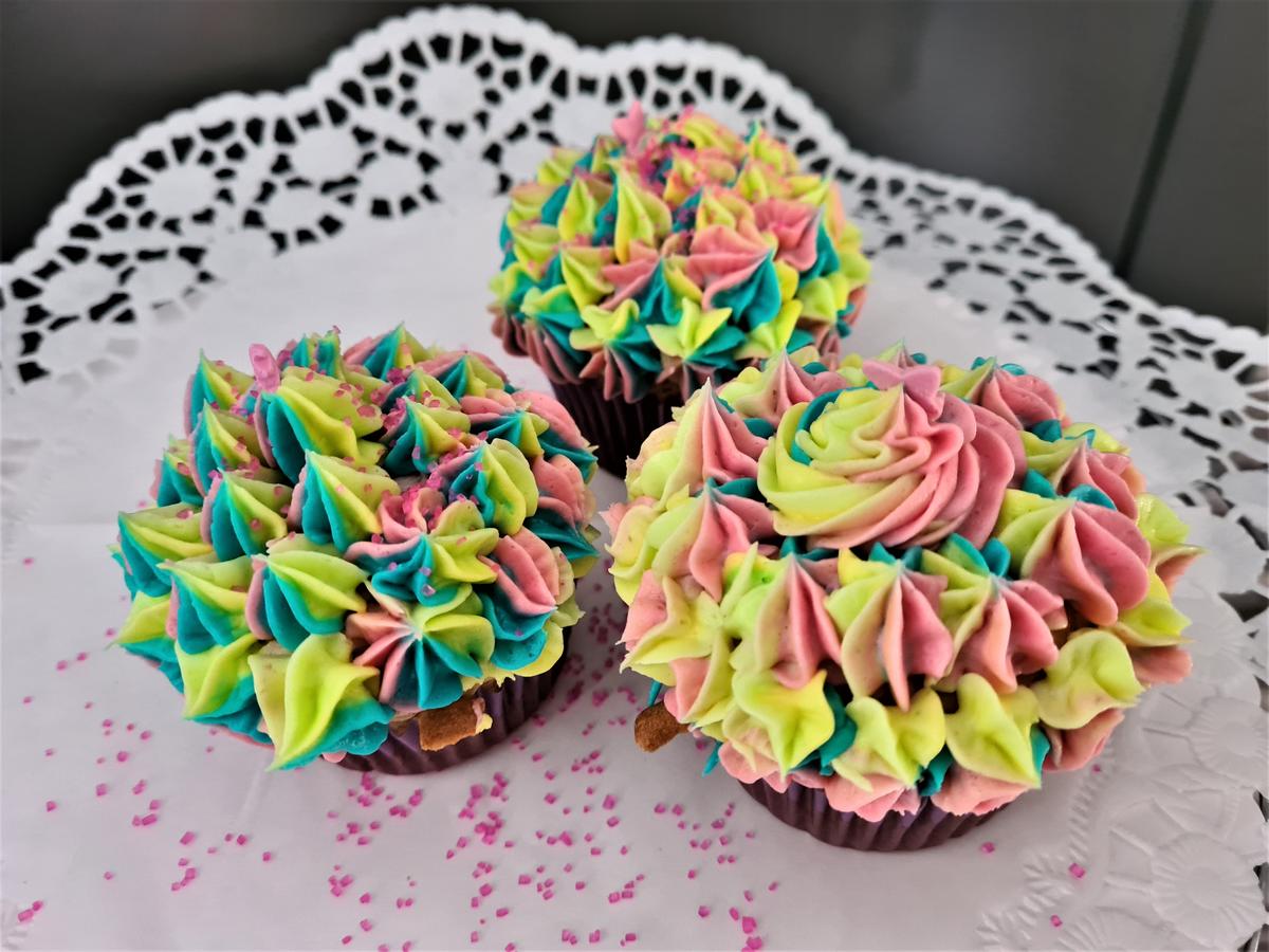 Regenbogen Frosting - Rezept - Bild Nr. 4