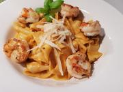 Pappardelle mit Cognac-Rahmsoße und Garnelen - Rezept - Bild Nr. 13633