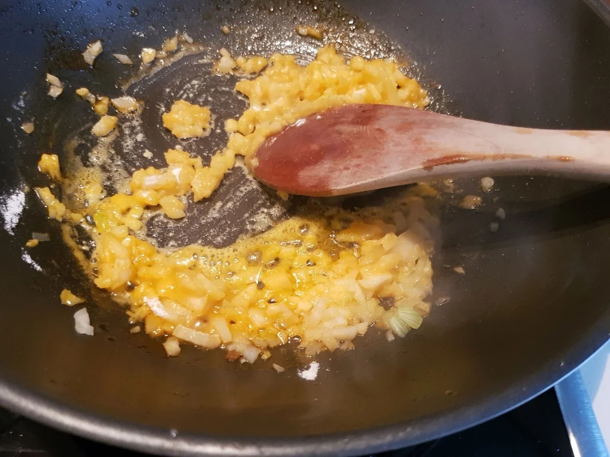 Pappardelle mit Cognac-Rahmsoße und Garnelen - Rezept - Bild Nr. 13639