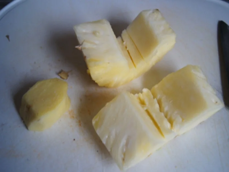 Rezept: Ingwer-Ananas-Drink Bild Nr. 13633 Ingwer-Ananas-Drink - Rezept - Bild Nr. 13633