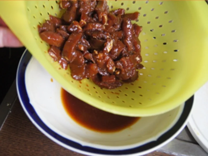 Mie-Nudeln mit Schweinefilet-Geschnetzeltem und Gemüse - Rezept - Bild Nr. 7