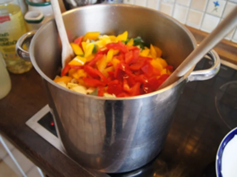 Herzhafte Schlankmacher-Maxigemüse-Suppe - Rezept - Bild Nr. 16