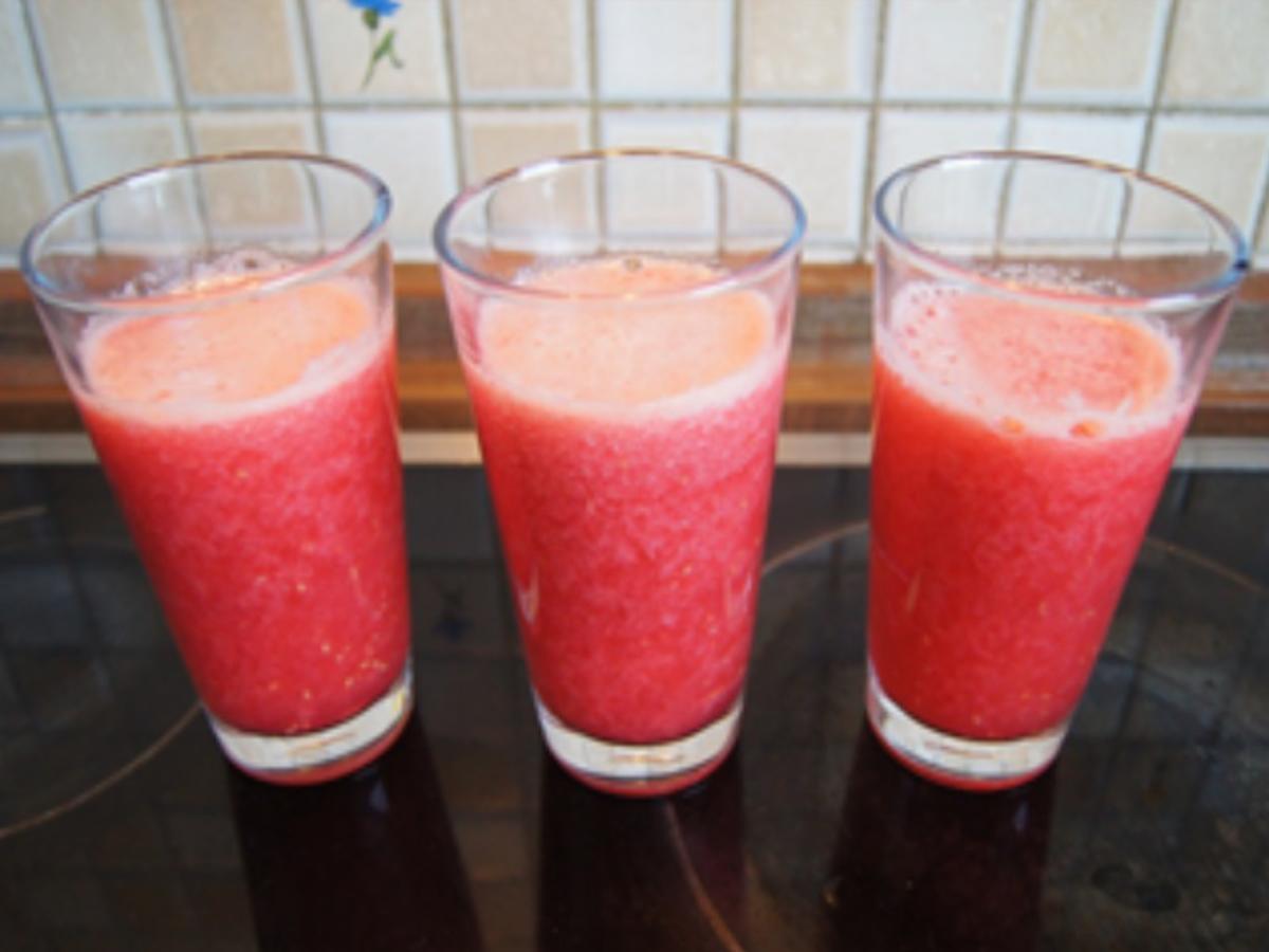 Ingwer-Zitrone-Himbeer-Drink - Rezept mit Bild - kochbar.de