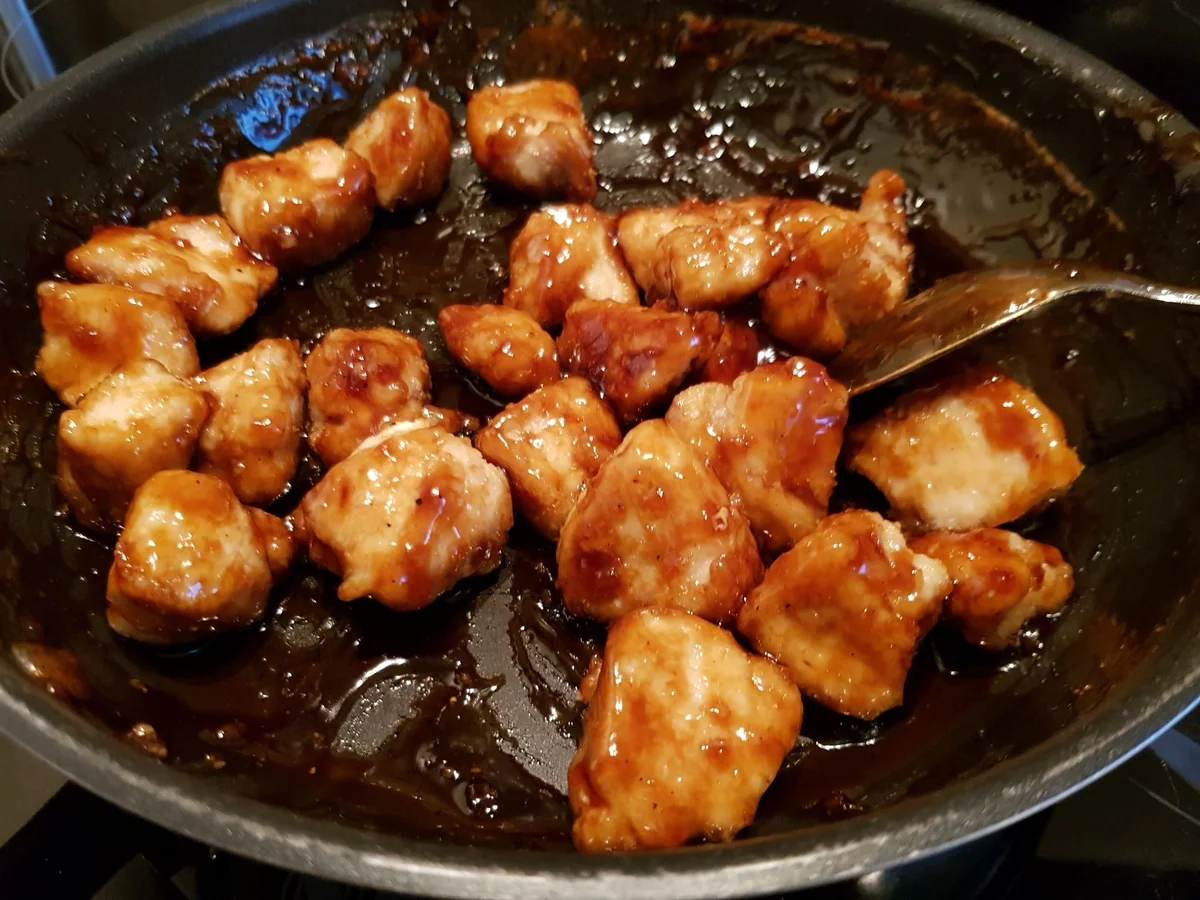 Honig-Knoblauch-Huhn - "Honey-Garlic-Chicken-Bowl" - Rezept - Bild Nr. 13670