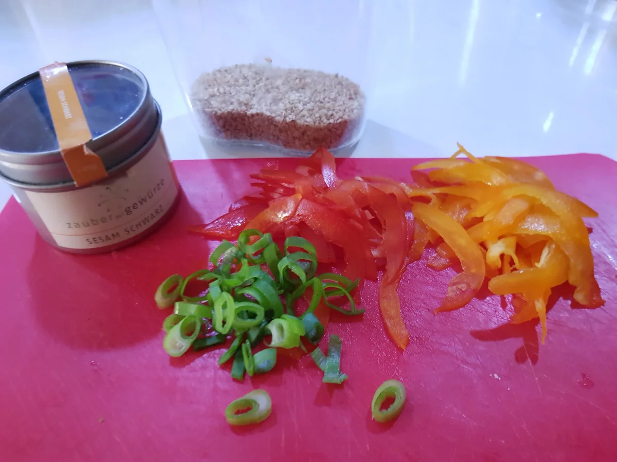 Honig-Knoblauch-Huhn - "Honey-Garlic-Chicken-Bowl" - Rezept - Bild Nr. 13674