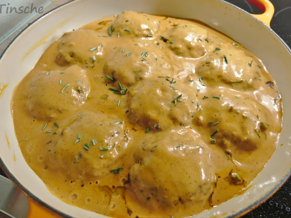 Rezept: Bifteki in Metaxasoße auf meine Art ;-) Bild Nr. 13698 Bifteki in Metaxasoße auf meine Art ;-) - Rezept - Bild Nr. 13698