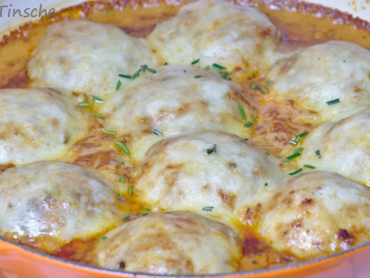 Rezept: Bifteki in Metaxasoße auf meine Art ;-) Bild Nr. 13702 Bifteki in Metaxasoße auf meine Art ;-) - Rezept - Bild Nr. 13702