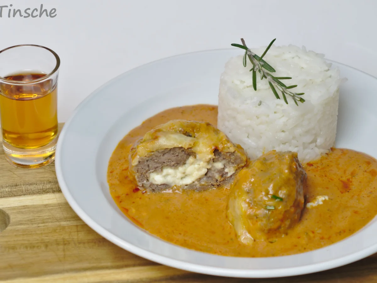 Rezept: Bifteki in Metaxasoße auf meine Art ;-) Bild Nr. 13706 Bifteki in Metaxasoße auf meine Art ;-) - Rezept - Bild Nr. 13706