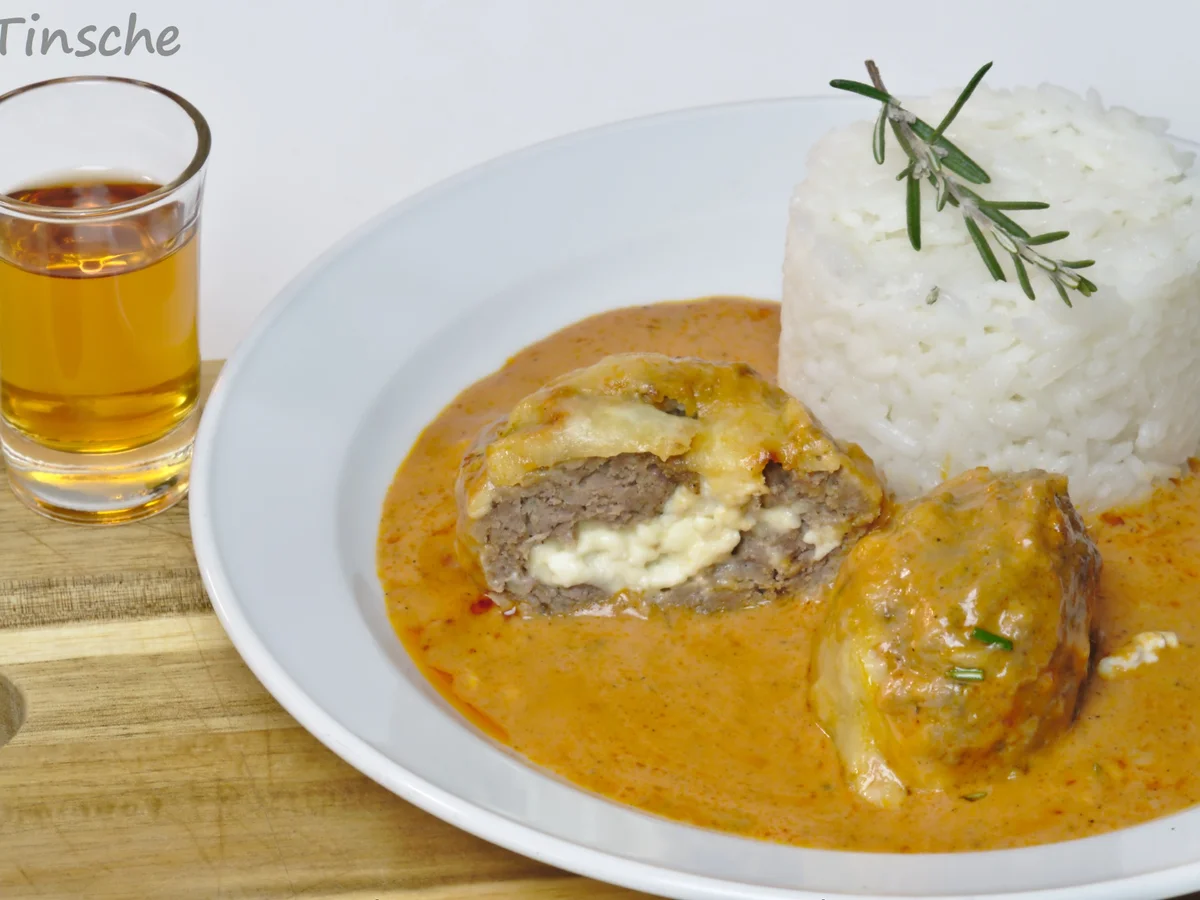 Rezept: Bifteki in Metaxasoße auf meine Art ;-) Bild Nr. 13707 Bifteki in Metaxasoße auf meine Art ;-) - Rezept - Bild Nr. 13707