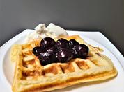 Waffeln mit heißen Kirschen - Rezept - Bild Nr. 13696