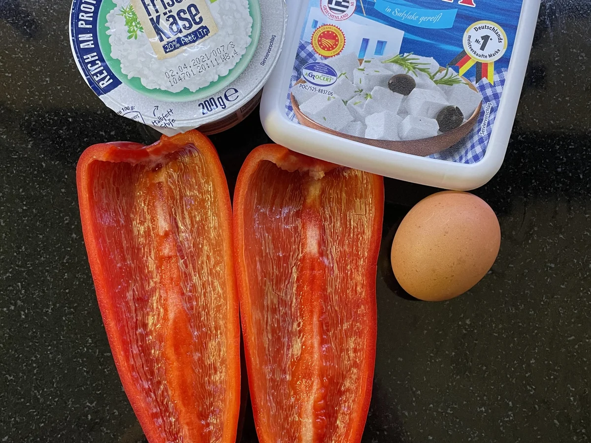 Rezept: Gefüllte Rote Spitzpaprika Bild Nr. 3 Gefüllte Rote Spitzpaprika - Rezept - Bild Nr. 3