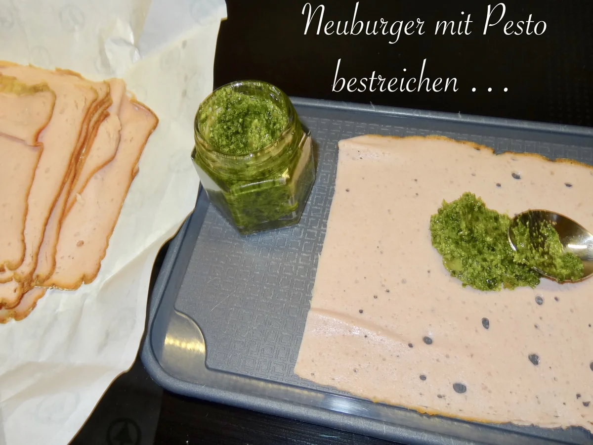 gefüllte Neuburger Röllchen im Rucola Salatbett - Rezept - Bild Nr. 13707