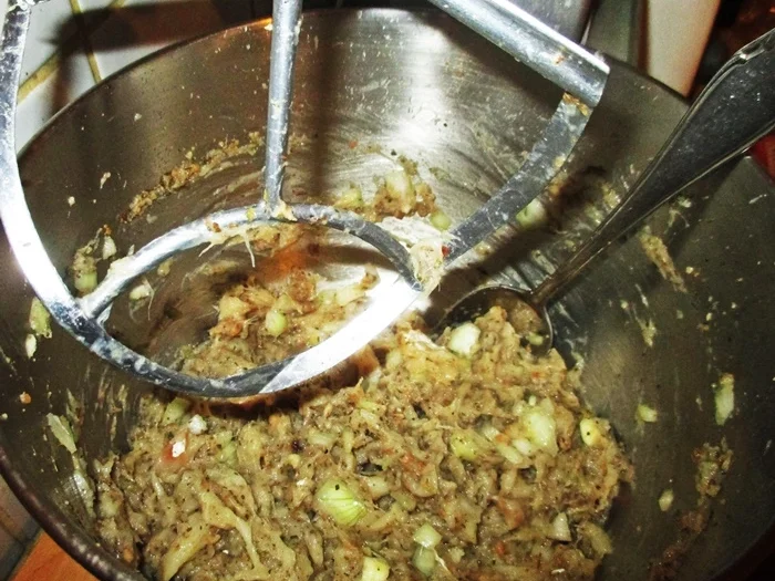 Paprikaschoten gefüllt mit Fisch - Rezept - Bild Nr. 13705