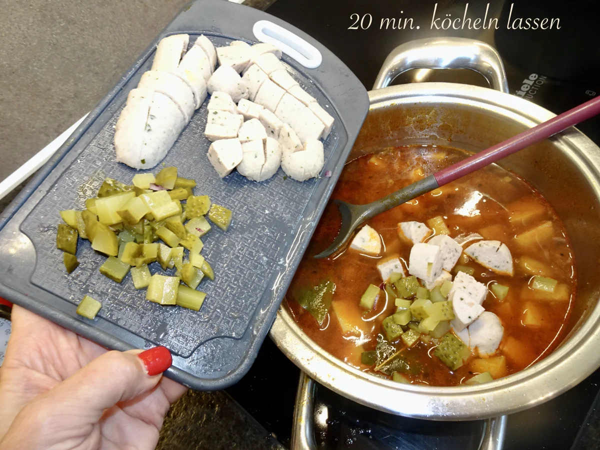 Kartoffel Gulasch auf "bayrisch" - Kulinarische Weltreise - Rezept - Bild Nr. 15018