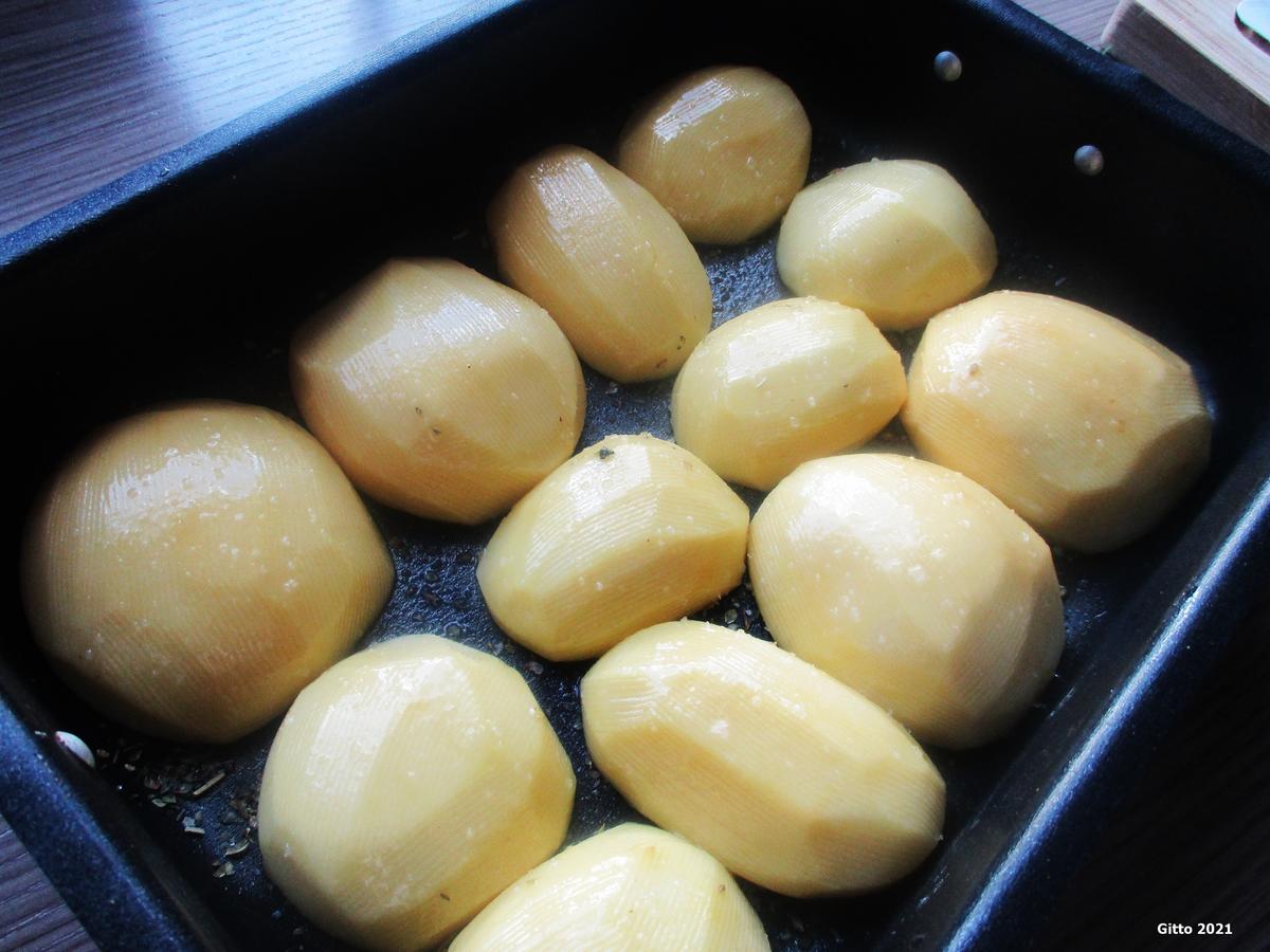 Ofenkartoffeln mit Hackbällchen und Feta-Dip - Rezept - Bild Nr. 13703