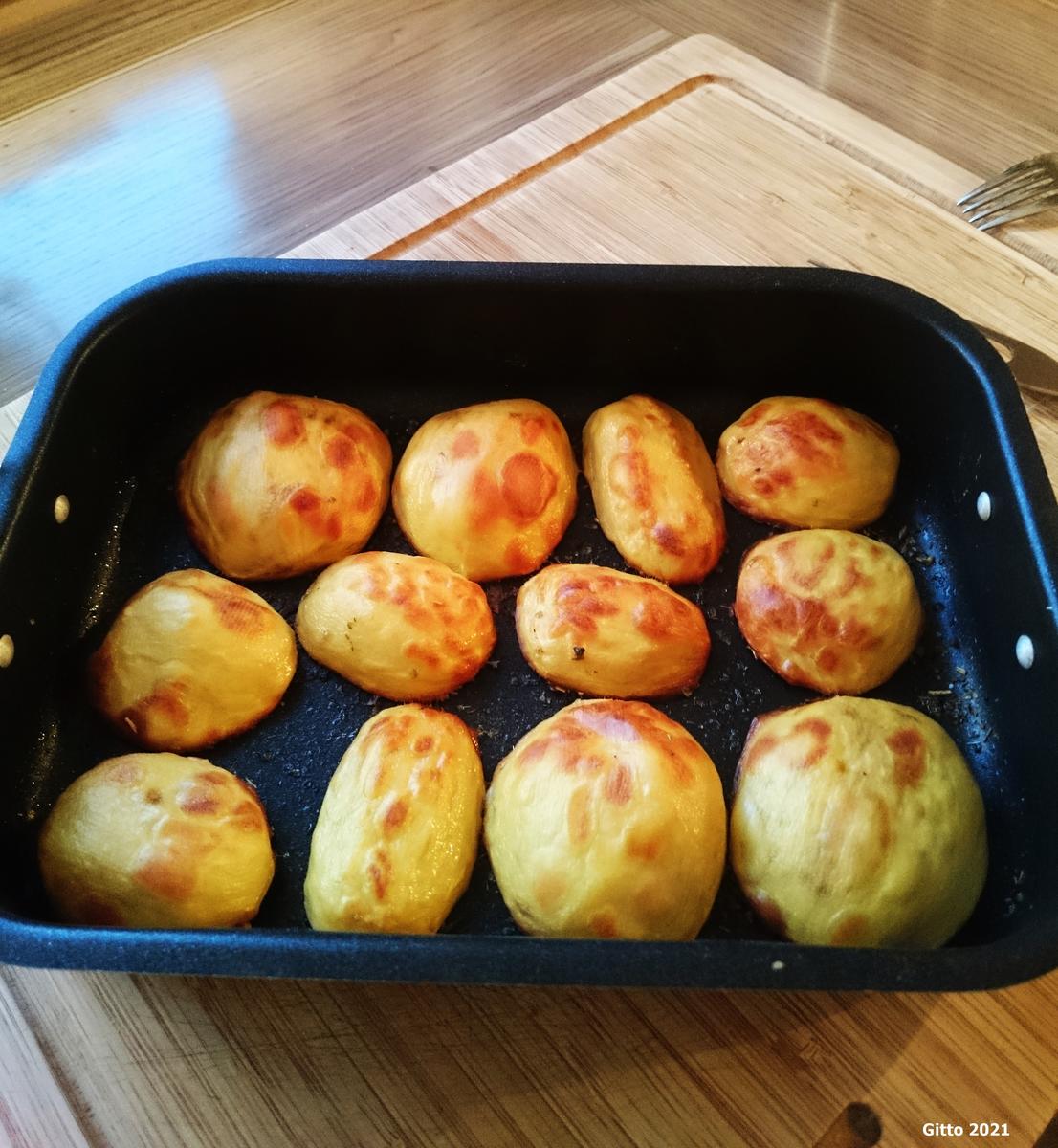 Ofenkartoffeln mit Hackbällchen und Feta-Dip - Rezept - Bild Nr. 13707