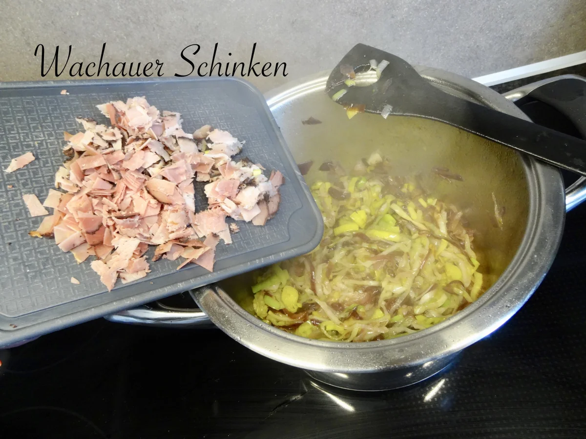 Wachauer Zwiebelsuppe - Rezept - Bild Nr. 14033