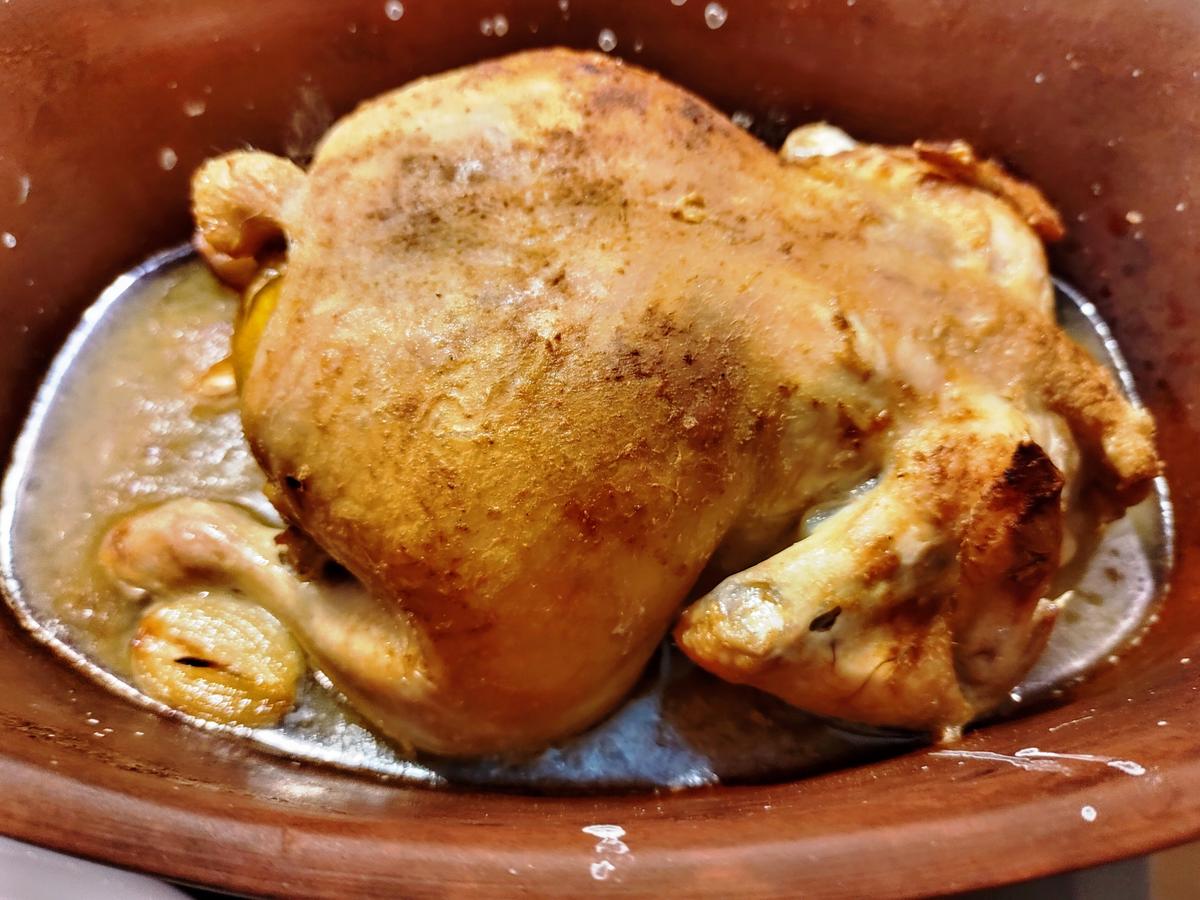 Hähnchen im Römertopf - einfach - von Claton