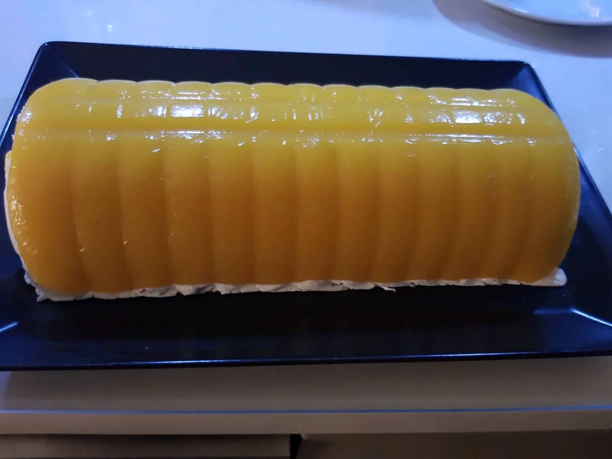 Rezept: Stracciatella-Mousse mit Mango-Haube Bild Nr. 13740 Stracciatella-Mousse mit Mango-Haube - Rezept - Bild Nr. 13740