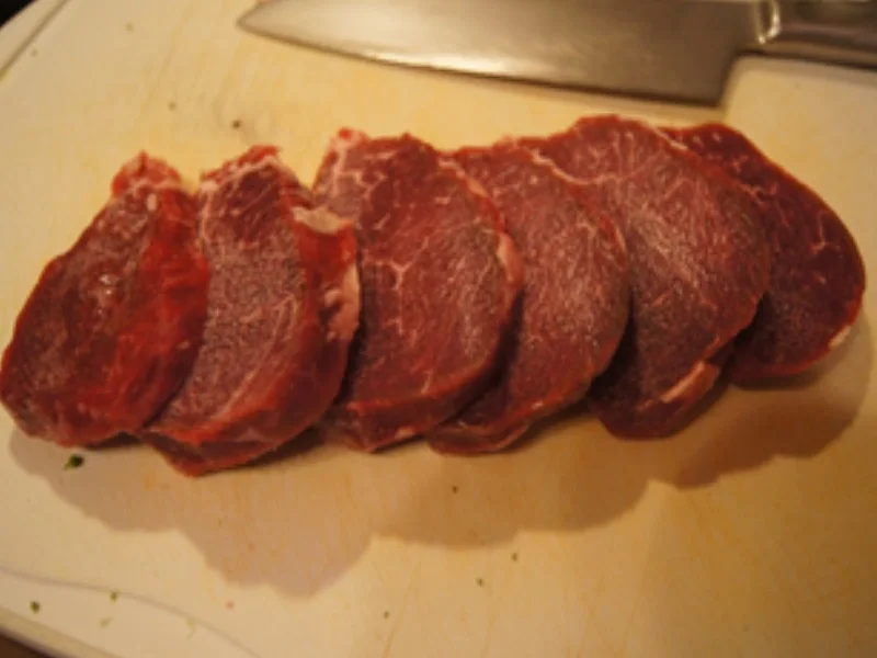 Rinderfilet mit Brokkoli im Wok - Rezept - Bild Nr. 13709