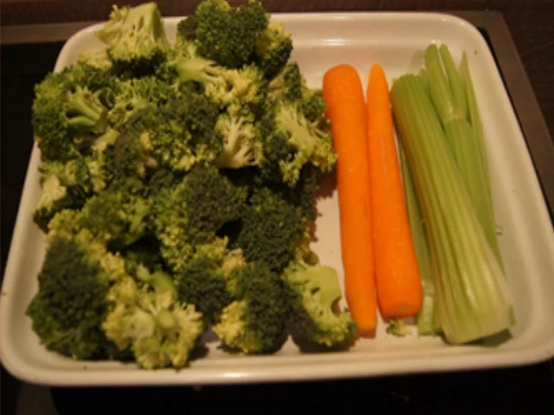 Rinderfilet mit Brokkoli im Wok - Rezept - Bild Nr. 13713