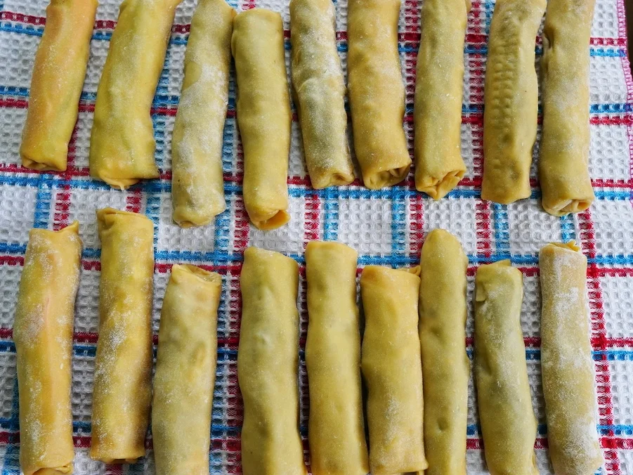 Rezept: Balinesische Frühlingsrollen mit Dippsaucen Bild Nr. 13742 Balinesische Frühlingsrollen mit Dippsaucen - Rezept - Bild Nr. 13742