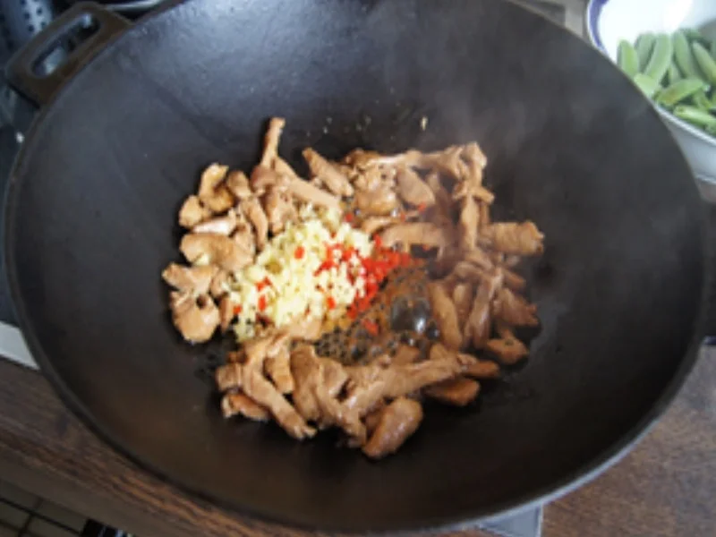 Rezept: Putenbrustfilet mit Zuckerschoten und Jasmin-Reis Bild Nr. 13749 Putenbrustfilet mit Zuckerschoten und Jasmin-Reis - Rezept - Bild Nr. 13749