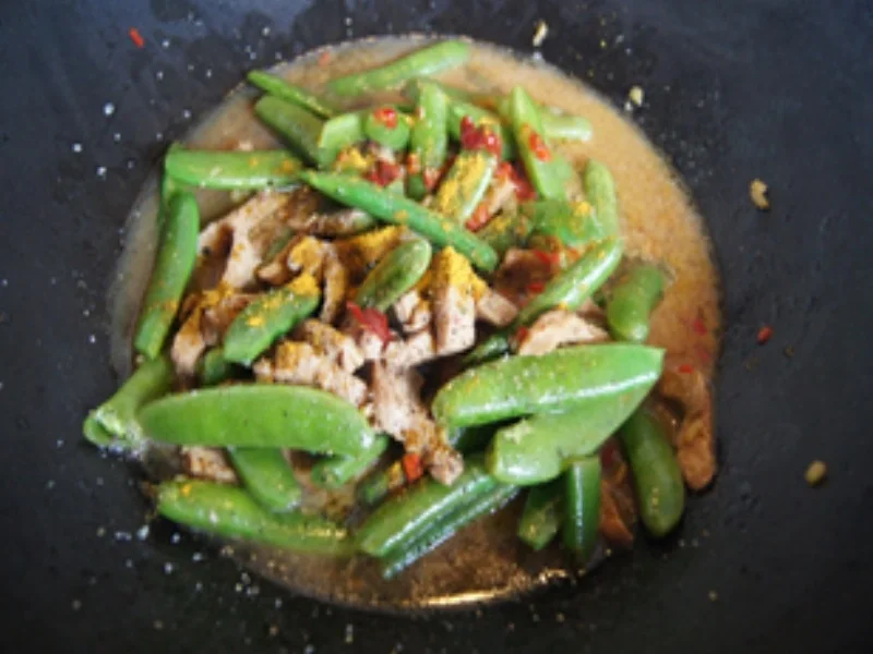 Rezept: Putenbrustfilet mit Zuckerschoten und Jasmin-Reis Bild Nr. 13752 Putenbrustfilet mit Zuckerschoten und Jasmin-Reis - Rezept - Bild Nr. 13752