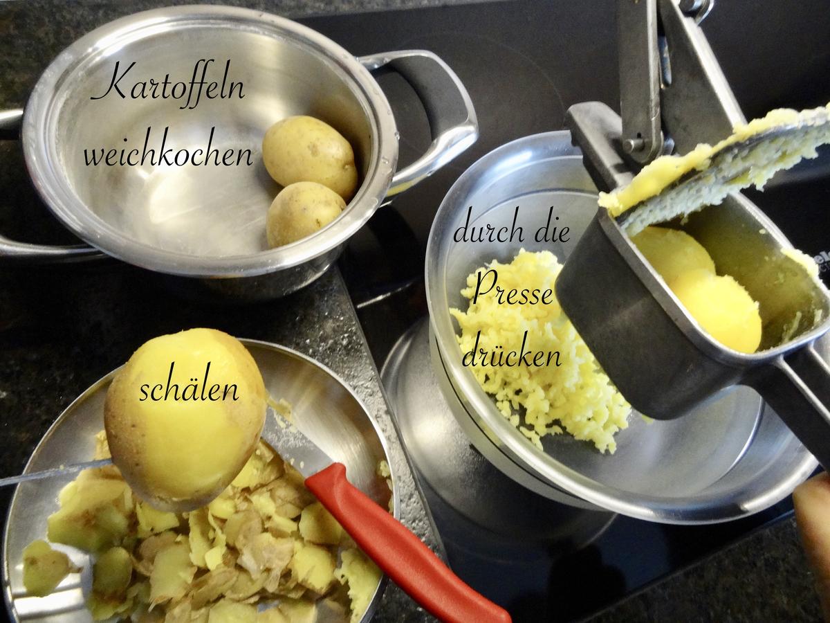 Pinzgauer Erdäpfel Nidei - serviert auf eingemachtem Sauerkraut - Rezept - Bild Nr. 13785