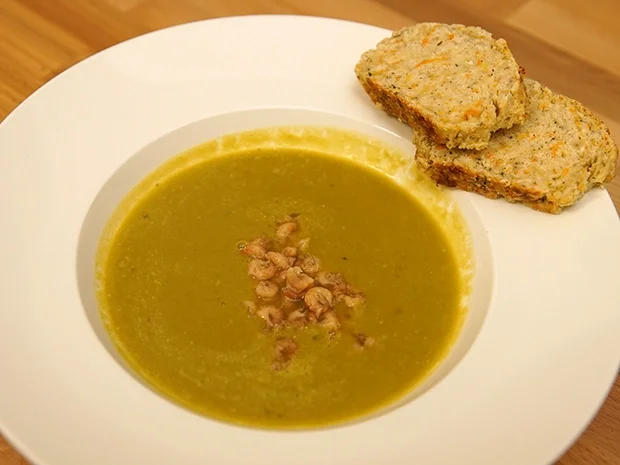 Grüne Krabbensuppe mit Fetabrot - Rezept - Bild Nr. 2