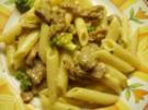 Geschnetzelte marinierte Putenbrust mit Gemüse und Nudeln - Rezept