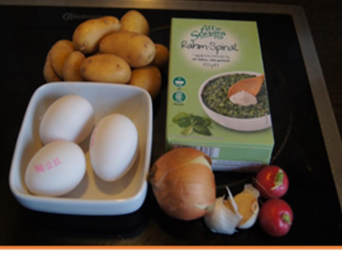 Rahmspinat mit gekochten Eiern und Pellkartoffel-Drillingen - Rezept - Bild Nr. 3