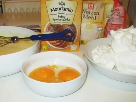 Die Dresdner Eierschecke original mit Boden = kochbar Challenge 4.0 (April 2021) - Rezept - Bild Nr. 13784