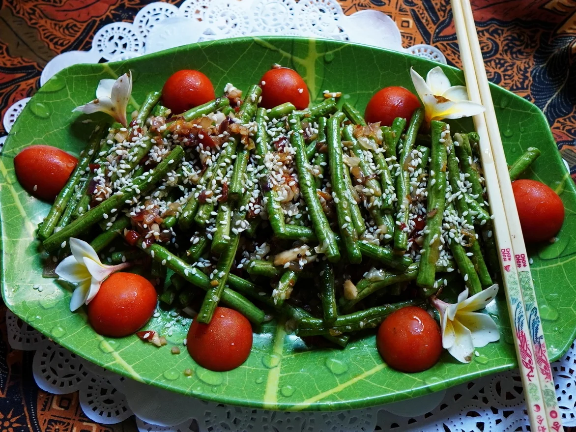 Würzig-gebratene, knackige Schlangenbohnen - Rezept - Bild Nr. 13778