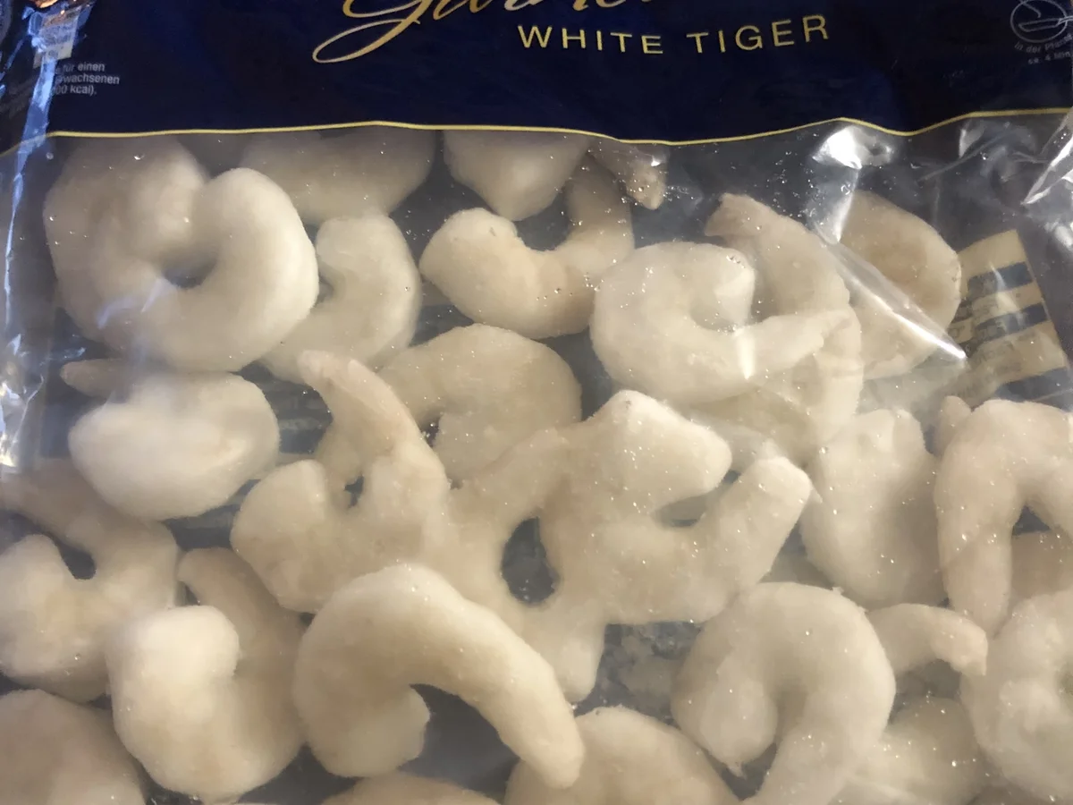 Pikante Paprikacreme-Suppe mit White Tiger Garnelen - Rezept - Bild Nr. 3