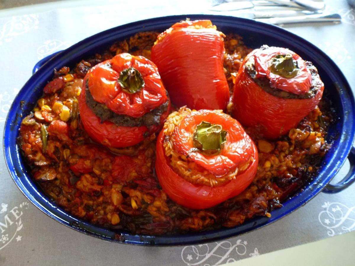 Gefüllte Paprika nach meiner Art - einfach - von Test00