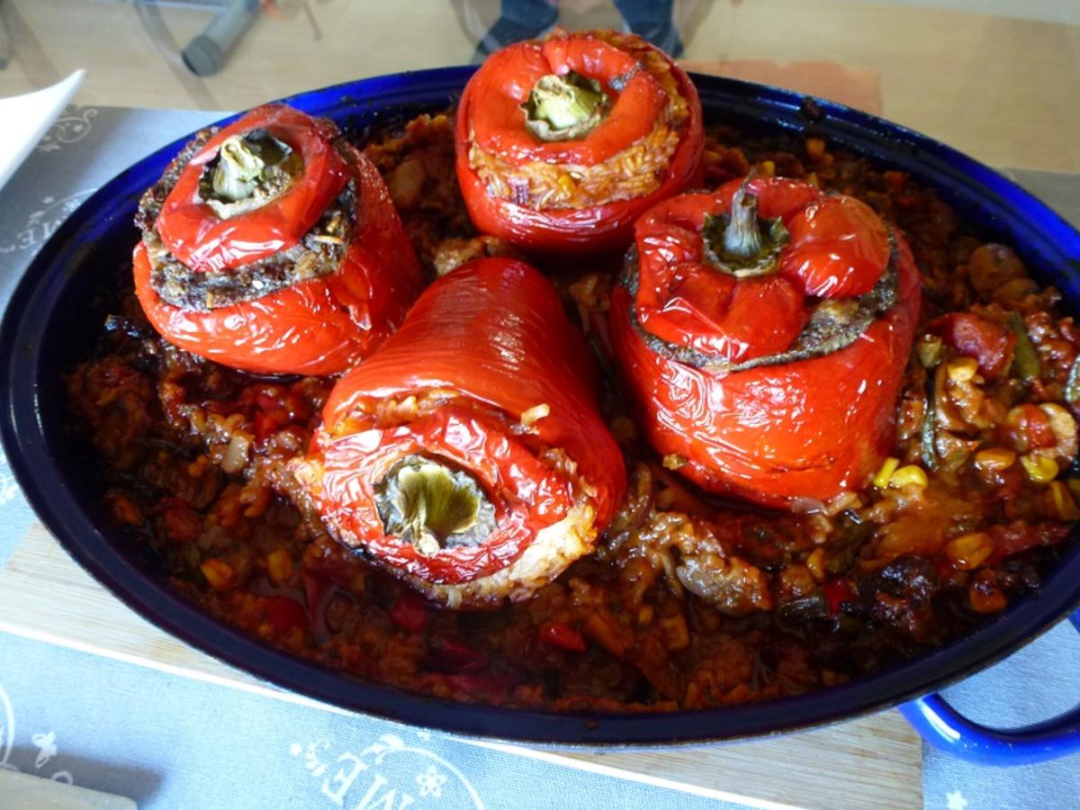 Gefüllte Paprika nach meiner Art - Rezept - Bild Nr. 13790