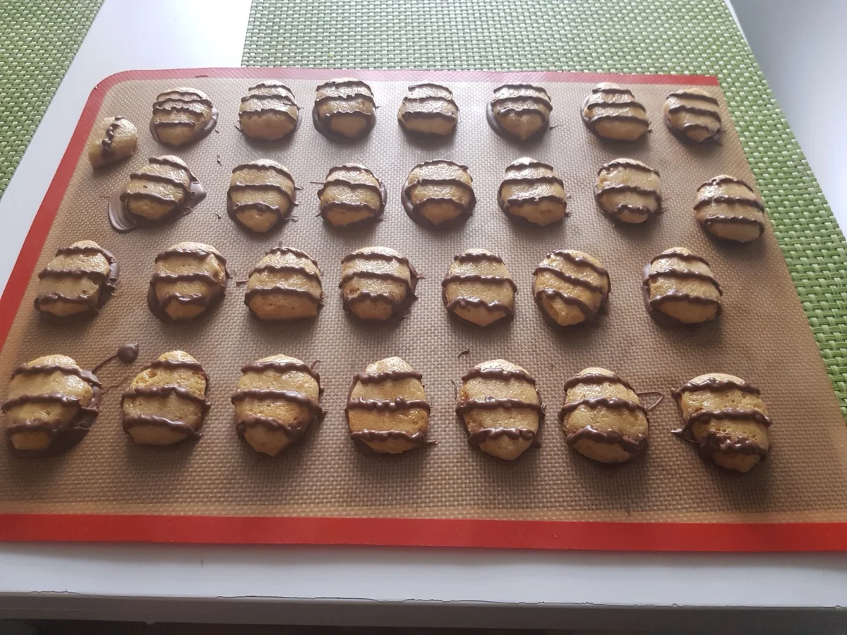 Knusper-Karamell-Ostereier mit Minz-Schoko-Deko - Rezept - Bild Nr. 13788