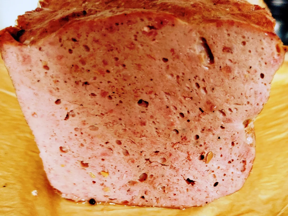 Rezept: Fleischkäse nach Ostschweizer Rezept - mit der Küchenmaschine Bild Nr. 13833 Fleischkäse nach Ostschweizer Rezept - mit der Küchenmaschine - Rezept - Bild Nr. 13833