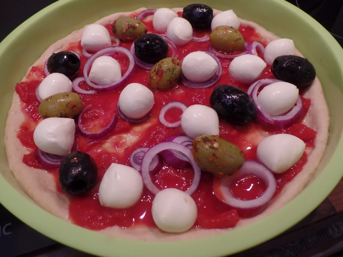 Pizza Margherita - Rezept - Bild Nr. 13798