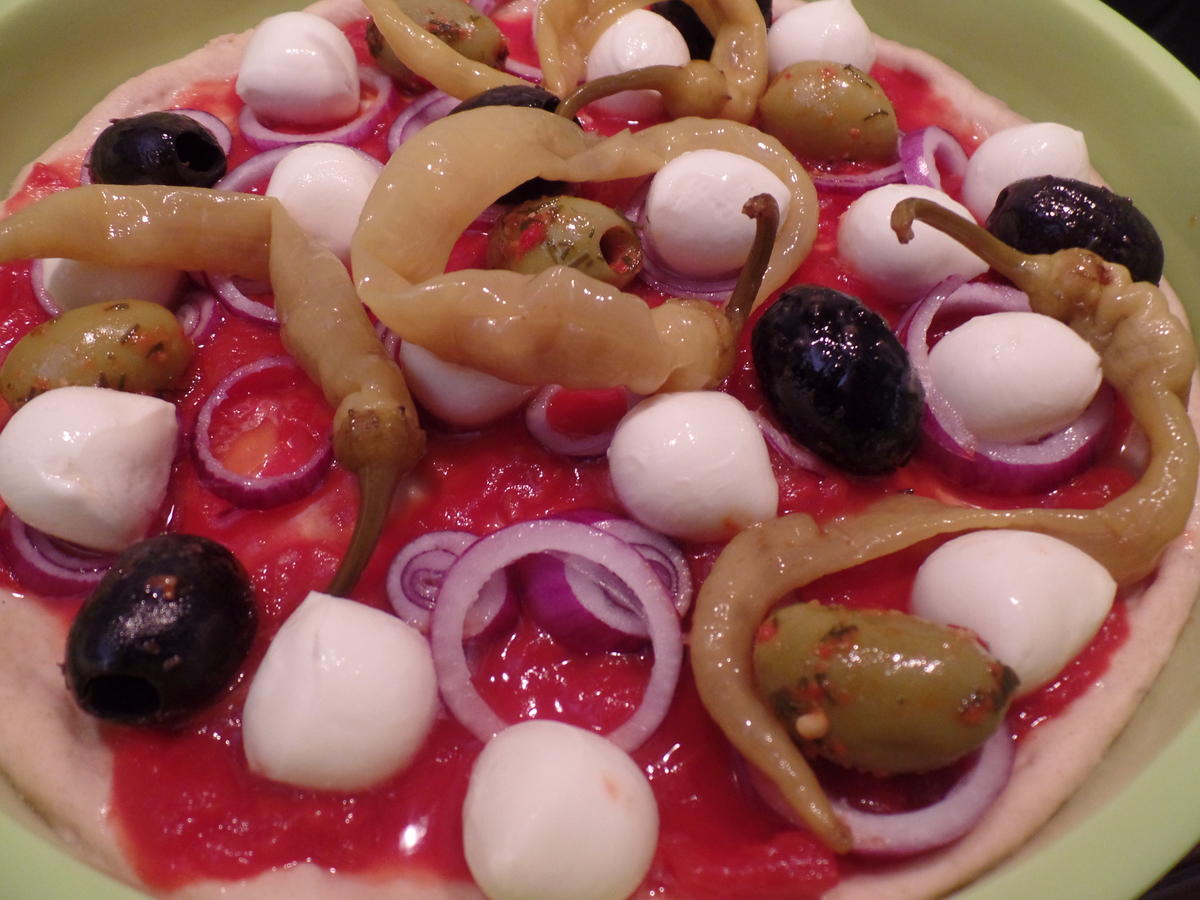 Pizza Margherita - Rezept - Bild Nr. 13799