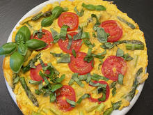 Omelette mit grünem Spargel, Tomaten und Käse - Rezept - Bild Nr. 13801